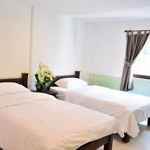 Standard Zimmer mit zwei Einzelbetten